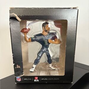 Hallmark Christmas NFL Collection Seattle Seahawks Russell Wilson Ornament. NIB